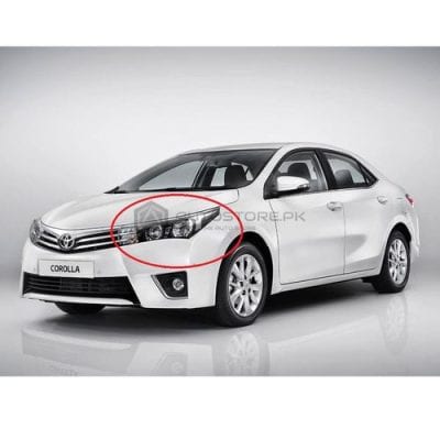 Toyota Corolla Genuine Headlight 2015 Xli