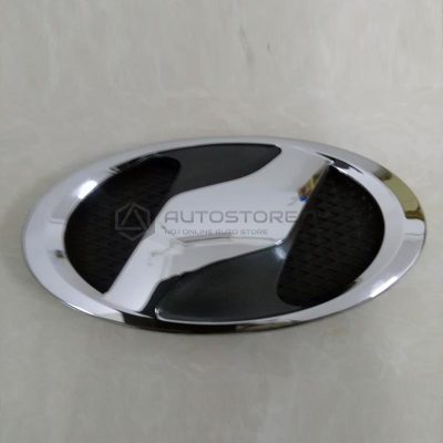 Vitz Front Grill Logos Black and Chrome