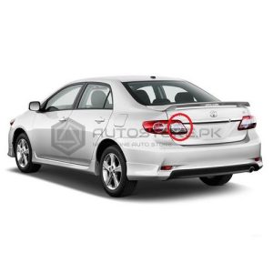 Toyota Corolla Genuine Trunk Light 2011