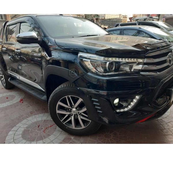 trx4 hilux body
