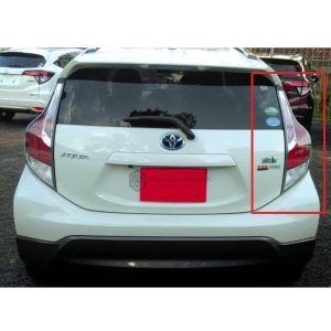 Toyota Aqua Genuine Back Light 2015