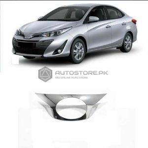 Toyota Yaris Front Grill Middle Chrome Trim 2020-2023