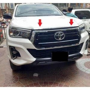 Toyota Hilux Rocco Grill Black 2018-2019