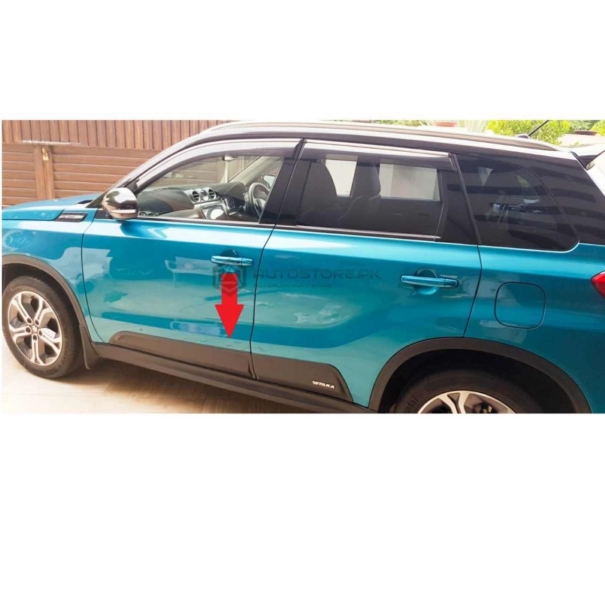 Suzuki Vitara European Style Door Moulding (Matte Black)