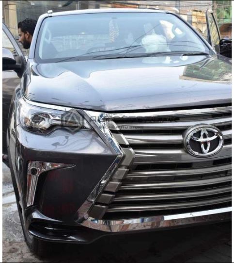 Fortuner-Fog-Lamps