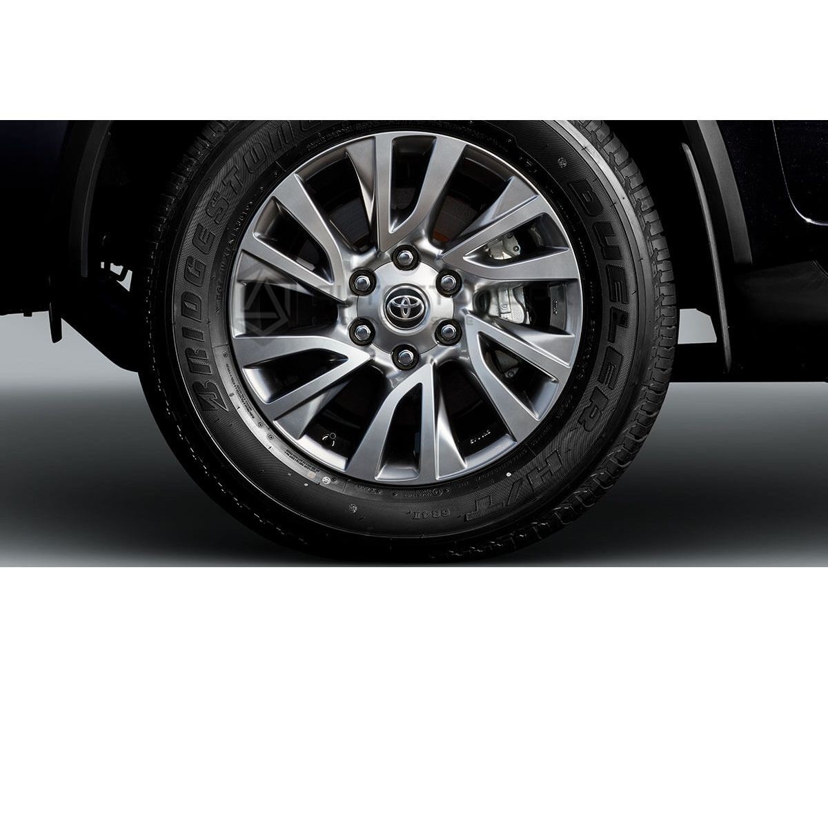 toyota fortuner rims