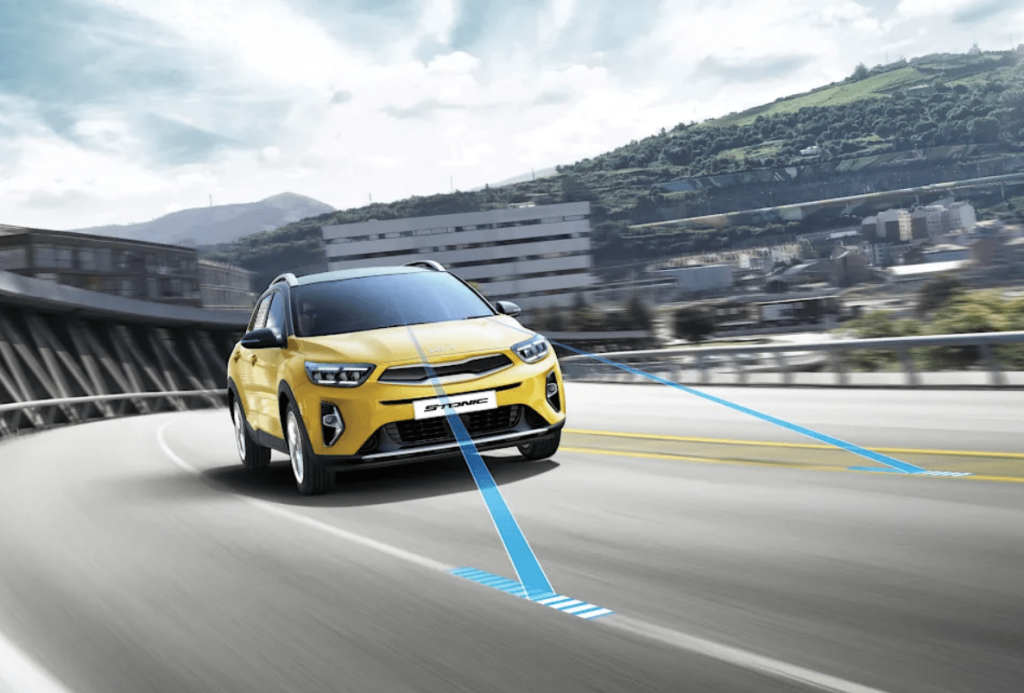 KIA Stonic 2022 lane assist safety