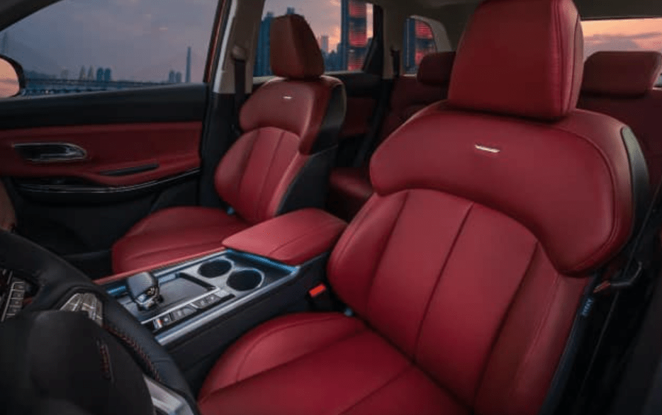 Changan Oshan x7 interior red