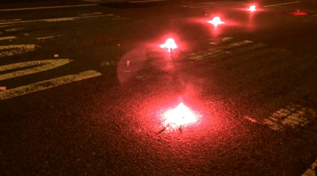 car emergency flares
