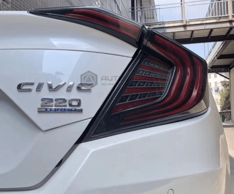 Honda Civic Tail Lamp Red/Black