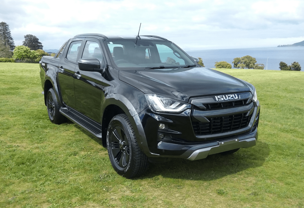 Isuzu D-Max black 2022