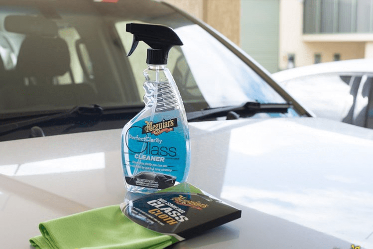 car interior glass cleaner